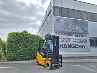 Four wheel front forklift Hangcha XE20Ci