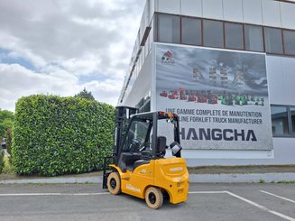 Four wheel front forklift Hangcha XE20Ci