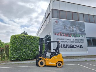 Four wheel front forklift Hangcha XE20Ci
