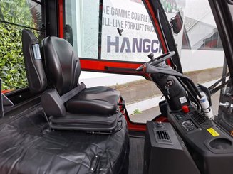 Four wheel front forklift Hangcha XF35D-2