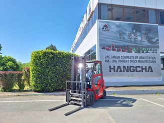 Four wheel front forklift Hangcha XF25D-2