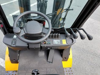Four wheel front forklift Hangcha XE18i