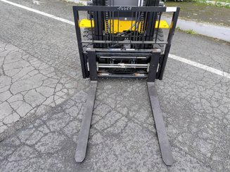 Four wheel front forklift Hangcha XE25i