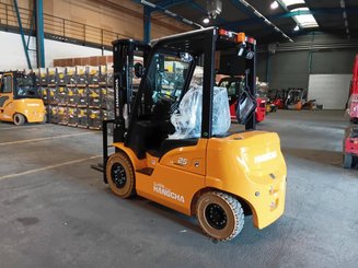 Four wheel front forklift Hangcha XE25i