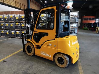 Four wheel front forklift Hangcha XE25i