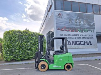 Four wheel front forklift Hangcha AE25-I - 2