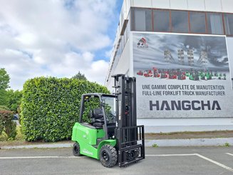 Four wheel front forklift Hangcha AE25-I