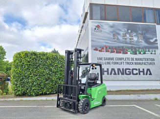 Four wheel front forklift Hangcha AE25-I