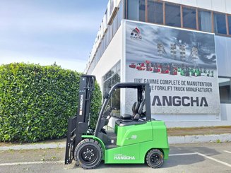 Four wheel front forklift Hangcha AE35-I