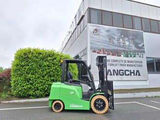 Four wheel front forklift Hangcha AE35-I