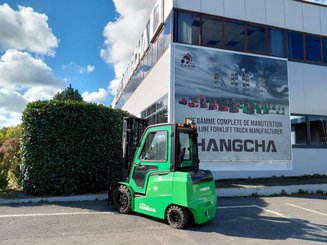 Four wheel front forklift Hangcha AE35-I - 3