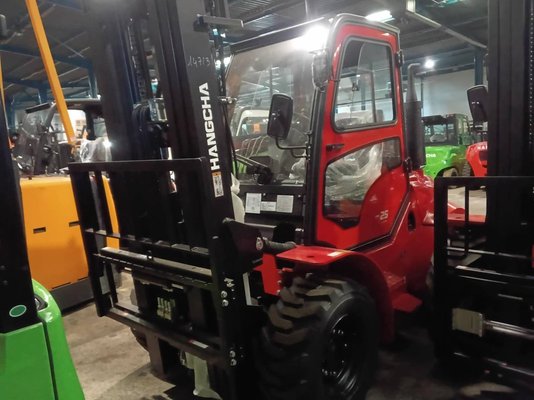 All-terrain forklift Hangcha TT25-4 - 1