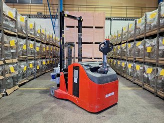 Counterweight stacker Manitou ES-C 713 SVC 17.V.315 - 4