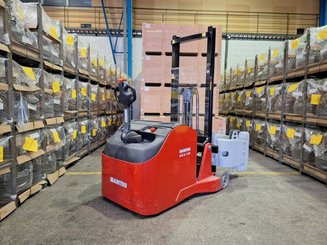 Counterweight stacker Manitou ES-C 713 SVC 17.V.315 - 3