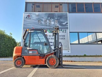 Four wheel front forklift Nissan FGDO2A30Q - 5