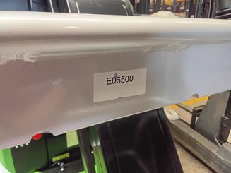 Vertical lift platform Hangcha HV110Di