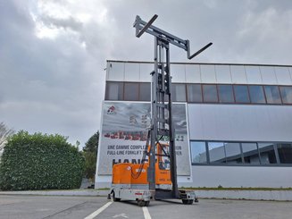 Multidirectional sideloader Hubtex MQ40