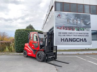 Four wheel front forklift Hangcha XF50D-2 (CPCD50-X2XH8F)