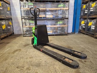 Pedestrian pallet truck Hangcha CBD15-CI