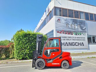 Four wheel front forklift Hangcha XF35D-2 (CPCD35-X2H7F1) - 2