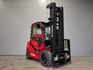 Four wheel front forklift Hangcha XF35D-2 (CPCD35-X2H7F1)