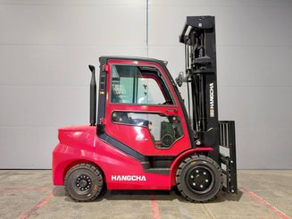 Four wheel front forklift Hangcha XF35D-2 (CPCD35-X2H7F1)