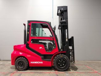 Four wheel front forklift Hangcha XF35D-2 (CPCD35-X2H7F1)