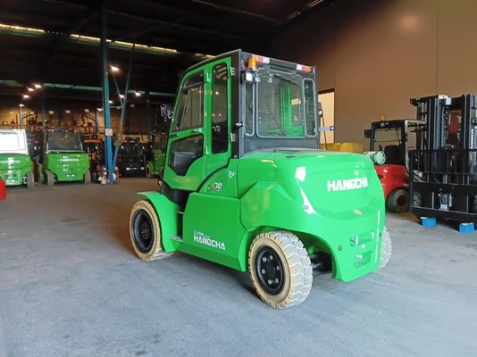 Four wheel front forklift Hangcha XC70i (CPD70-XCY2-SI) - 1