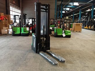 Pedestrian pallet stacker Hangcha CDD20 XT1-SI