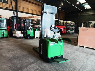 Stacker truck with folding platform Hangcha CDD16-XT1S-SiL - 1