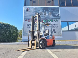 Diesel forklift Toyota 62-7FDF25