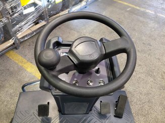 Industrial sweeper Hangcha B1350i (JSSD1350-BC6J-I)