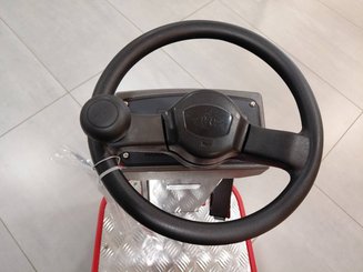 Walk-behind scrubber dryer Hangcha X75i (JSXD75-XL6-STI)