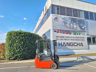 Three wheel front forklift Hangcha X3W10 (CPDS10-XD4)