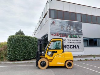 Four wheel front forklift Hangcha XE50i-500 ( CPD50-XEXY2-SI )