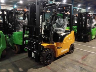 Four wheel front forklift Hangcha XE18i (CPD18-XEY2HA-SI)  - 1