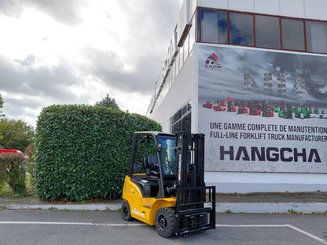 Four wheel front forklift Hangcha XE18i (CPD18-XEY2HA-SI) 