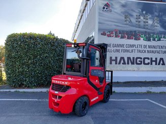 Four wheel front forklift Hangcha XF35D-2 (CPCD35-X2H7F1)