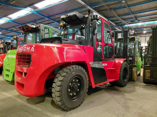 Four wheel front forklift Hangcha XF120D-600 (CPCD120-XXW96G) - 1