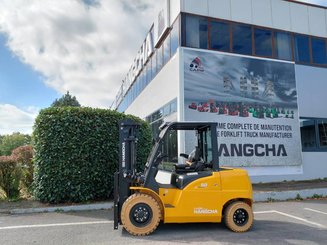 Four wheel front forklift Hangcha XE50i-500 ( CPD50-XEXY2-SI )