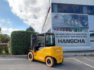Four wheel front forklift Hangcha XE50i-500 ( CPD50-XEXY2-SI )