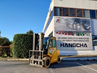 Four wheel front forklift Hangcha XE50i-500