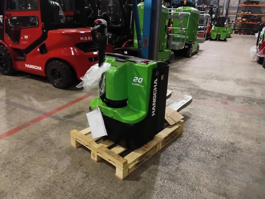 Electric pallet truck Hangcha CBD20-XT1-SI - 1
