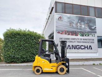 Four wheel front forklift Hangcha XE18i (CPD18-XEY2HA-SI) 