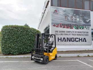 Four wheel front forklift Hangcha XE18i (CPD18-XEY2HA-SI) 