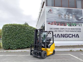 Four wheel front forklift Hangcha XE18i (CPD18-XEY2HA-SI)  - 1