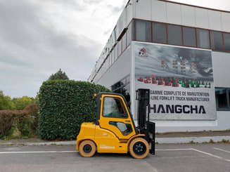 Four wheel front forklift Hangcha XE35i (CPD35-XEY2HA-SI) - 5