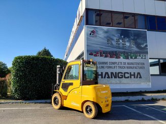 Four wheel front forklift Hangcha XE50i-500