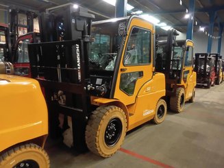 Four wheel front forklift Hangcha XE50i-500 - 1
