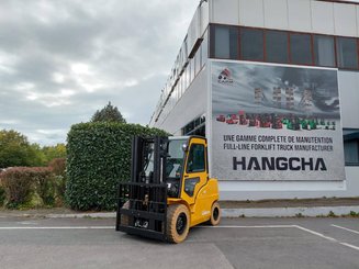 Four wheel front forklift Hangcha XE50i-500 - 1